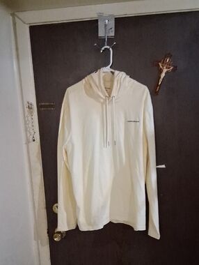 Calvin Klein Cream Long-Sleeve Hooded Tee